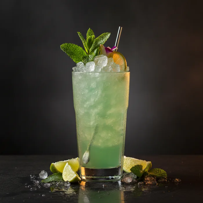 Green Swizzle cocktail